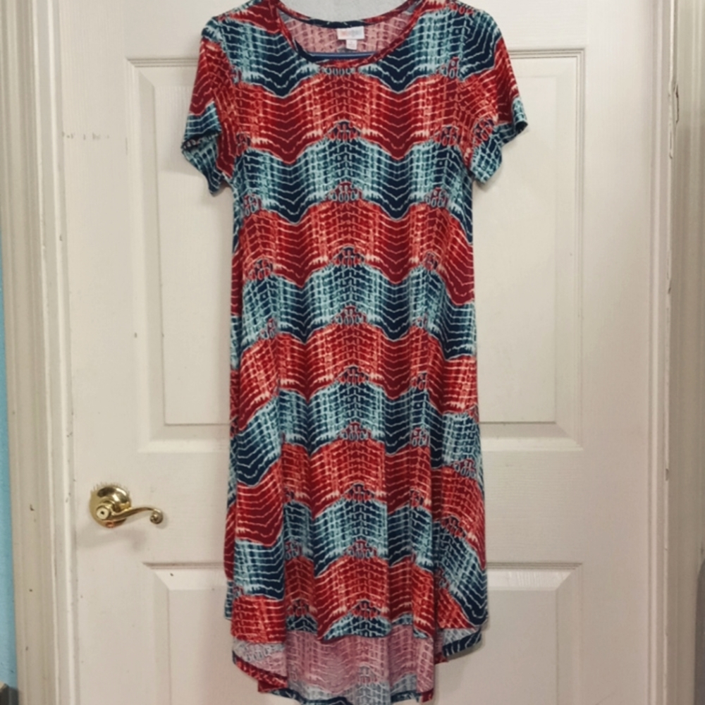 NWOT LuLaRoe Carly HiLow "TieDie" Chevron